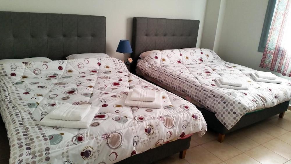 Space Paradise Apartments Atene Esterno foto