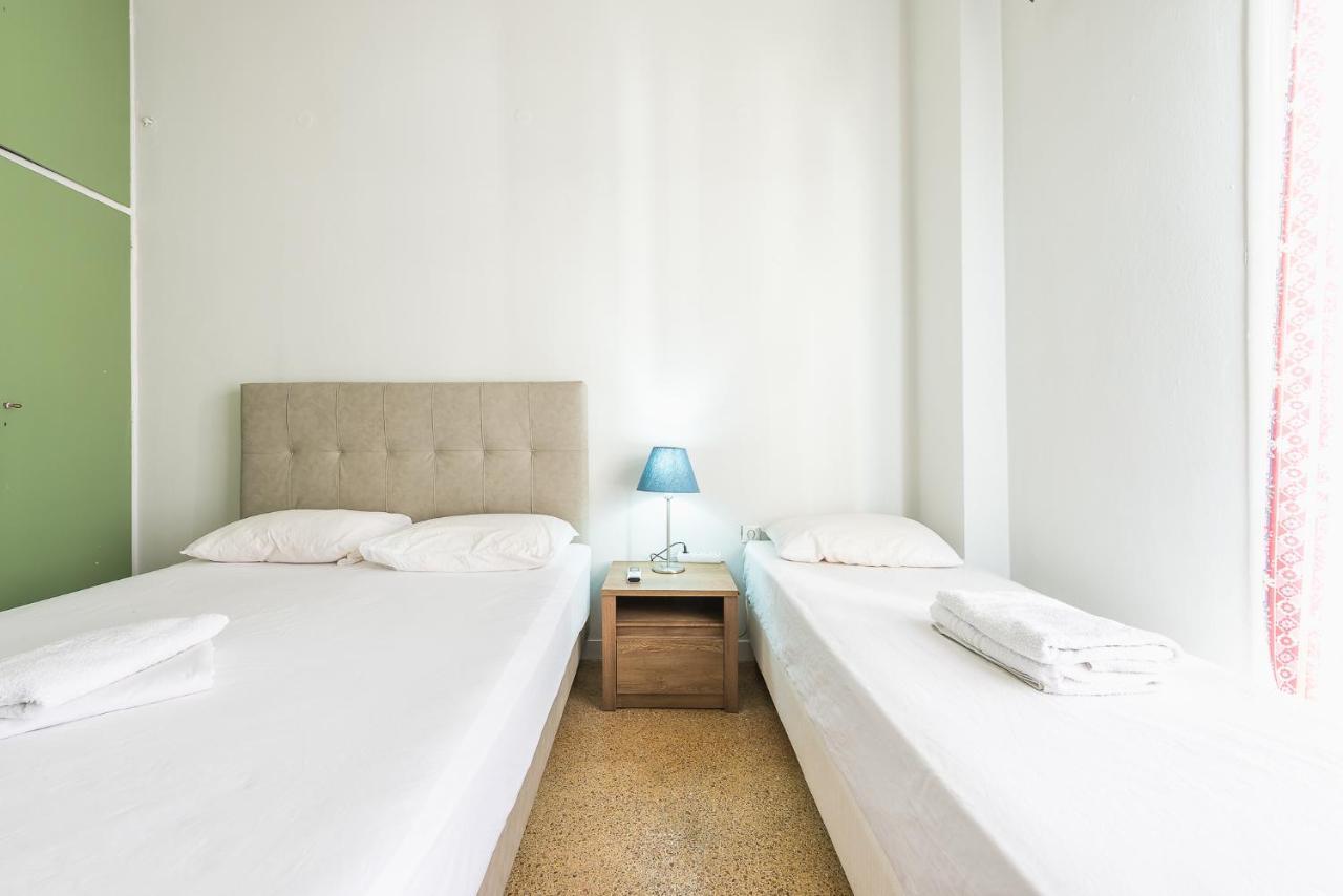 Space Paradise Apartments Atene Esterno foto