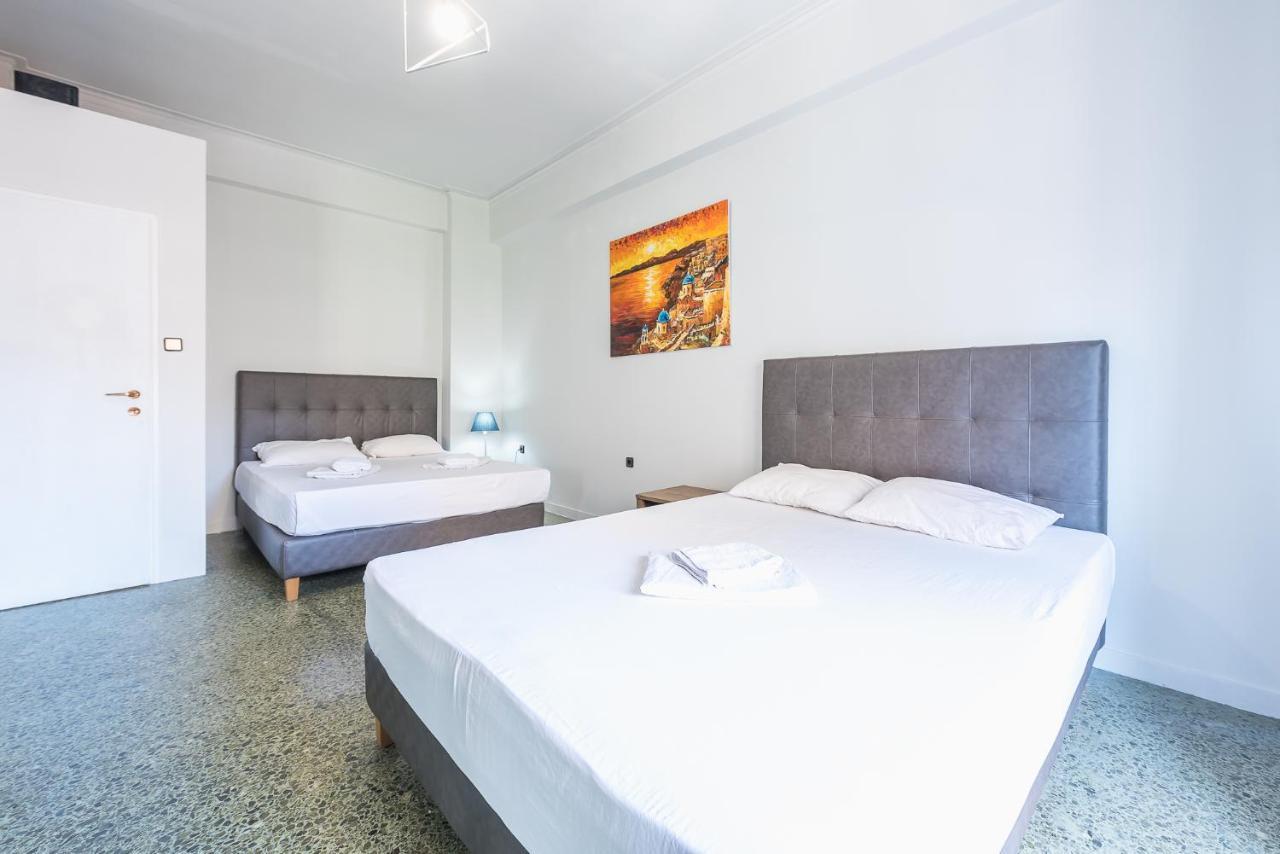 Space Paradise Apartments Atene Esterno foto