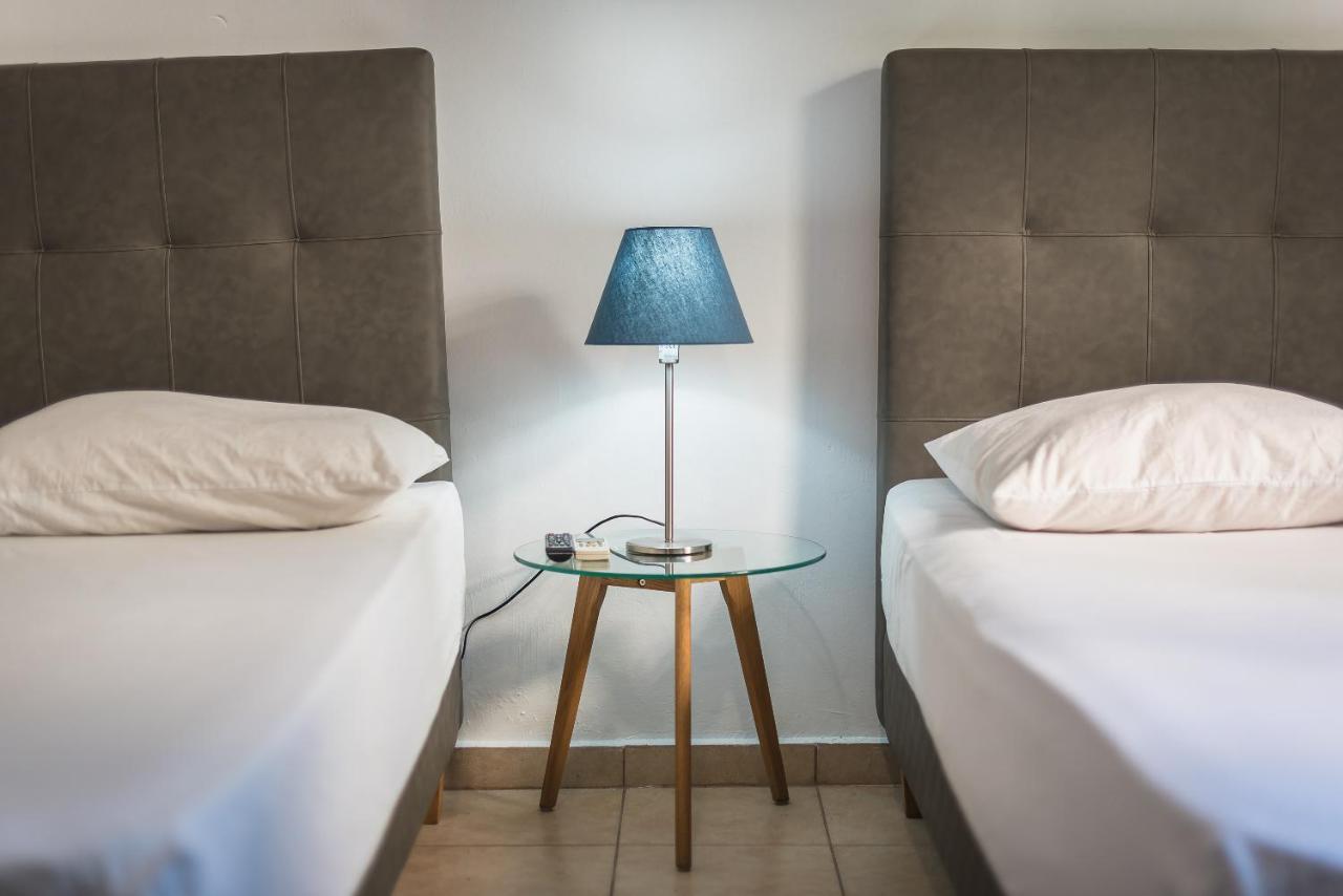 Space Paradise Apartments Atene Esterno foto